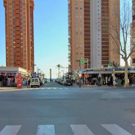 Coblanca 3-83 Apartamento